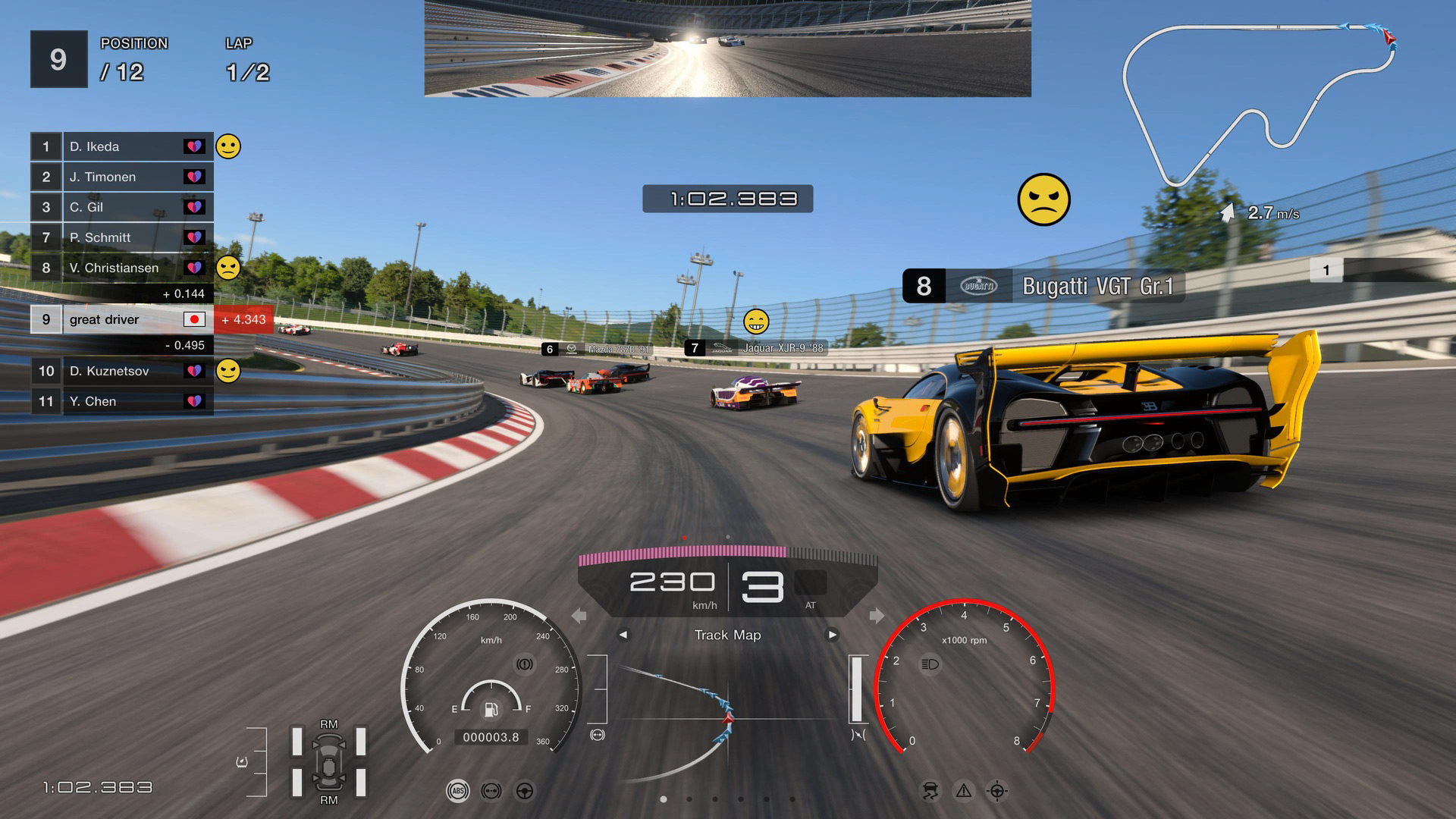 Corrida com chuva em Gran Turismo 7 com pista molhada